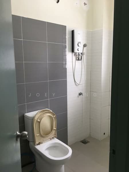 2-storey Terraced House for Sale in Bandar Metro Puchong (Puchong) - Joey Wong - Bathroom - PropertyGuru.com.my