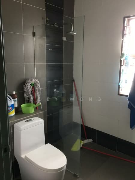 2-storey Terraced House for Sale in Bandar Metro Puchong (Puchong) - Joey Wong - Bathroom - PropertyGuru.com.my