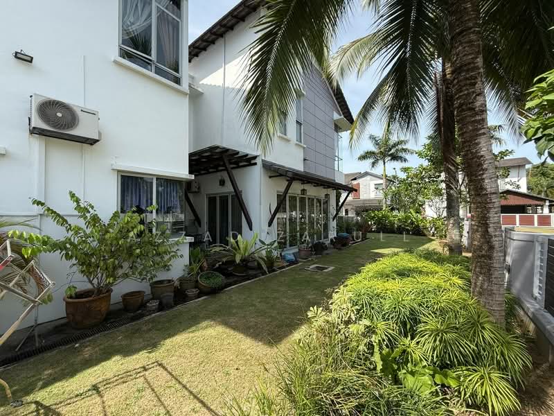 Bungalow for Sale in Taman TTDI Jaya (Shah Alam) - Azzad Zarull - Exterior - PropertyGuru.com.my
