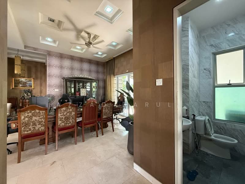 Bungalow for Sale in Taman TTDI Jaya (Shah Alam) - Azzad Zarull - Study - PropertyGuru.com.my