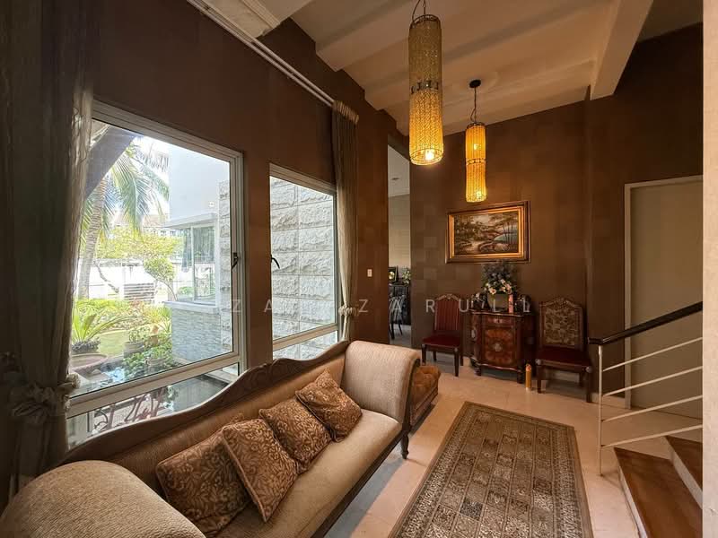 Bungalow for Sale in Taman TTDI Jaya (Shah Alam) - Azzad Zarull - Living Room - PropertyGuru.com.my