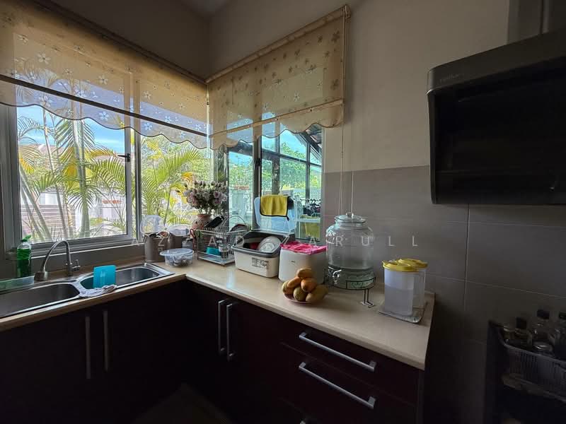 Bungalow for Sale in Taman TTDI Jaya (Shah Alam) - Azzad Zarull - Kitchen - PropertyGuru.com.my