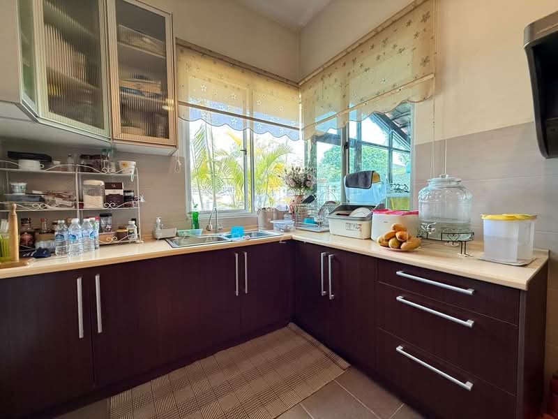 Bungalow for Sale in Taman TTDI Jaya (Shah Alam) - Azzad Zarull - Kitchen - PropertyGuru.com.my