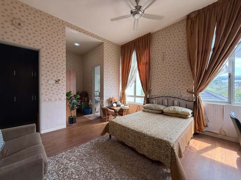 Bungalow for Sale in Taman TTDI Jaya (Shah Alam) - Azzad Zarull - Bedroom - PropertyGuru.com.my