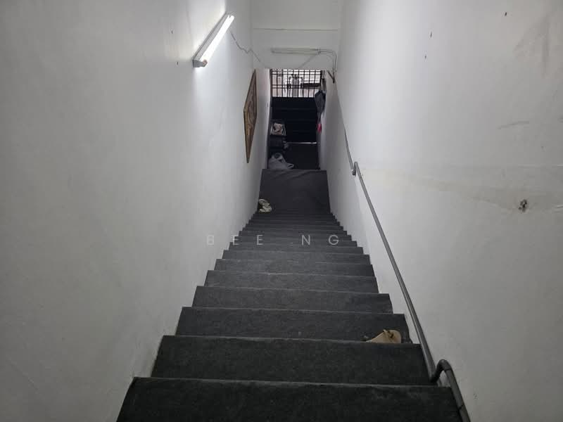 Shop for Sale in Bandar Uda Utama (Johor Bahru) - Bee Ng - Corridor - PropertyGuru.com.my