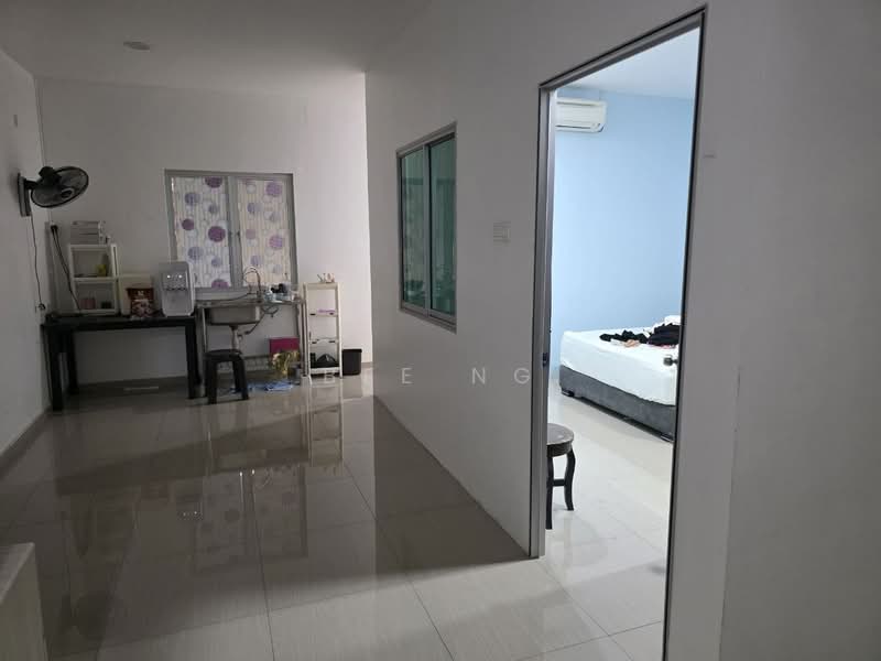 Shop for Sale in Bandar Uda Utama (Johor Bahru) - Bee Ng - Bedroom - PropertyGuru.com.my