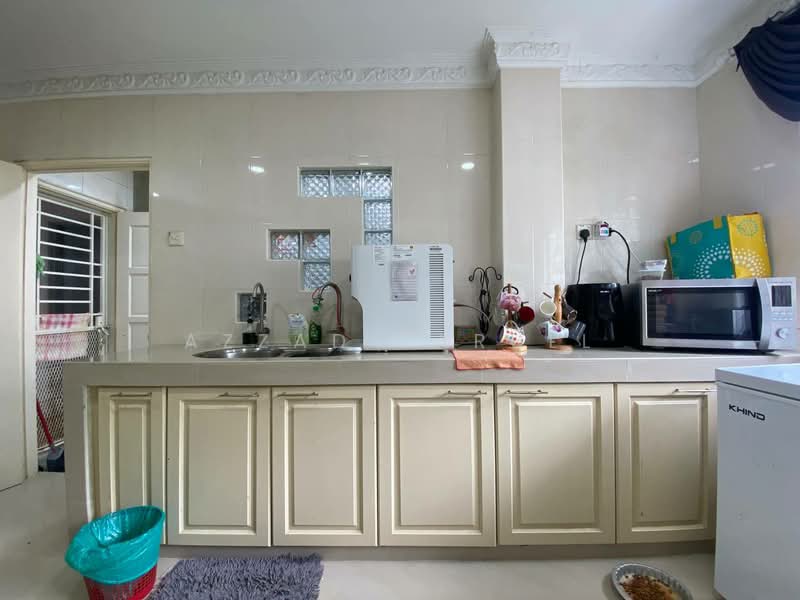 Rumah Teres 2 Tingkat untuk Dijual di Seksyen 5 Wangsa Maju (Wangsa Maju) - Azzad Zarull - Kitchen - PropertyGuru.com.my