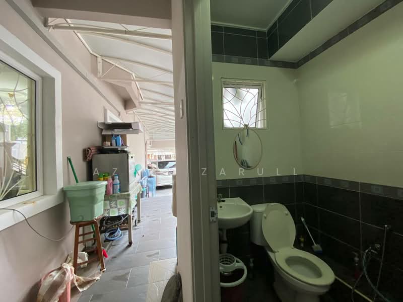 Rumah Teres 2 Tingkat untuk Dijual di Seksyen 5 Wangsa Maju (Wangsa Maju) - Azzad Zarull - Bathroom - PropertyGuru.com.my