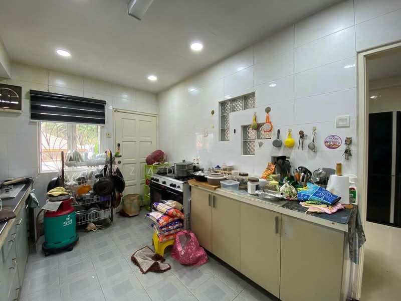 Rumah Teres 2 Tingkat untuk Dijual di Seksyen 5 Wangsa Maju (Wangsa Maju) - Azzad Zarull - Kitchen - PropertyGuru.com.my