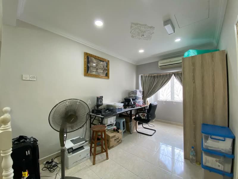 Rumah Teres 2 Tingkat untuk Dijual di Seksyen 5 Wangsa Maju (Wangsa Maju) - Azzad Zarull - Study - PropertyGuru.com.my