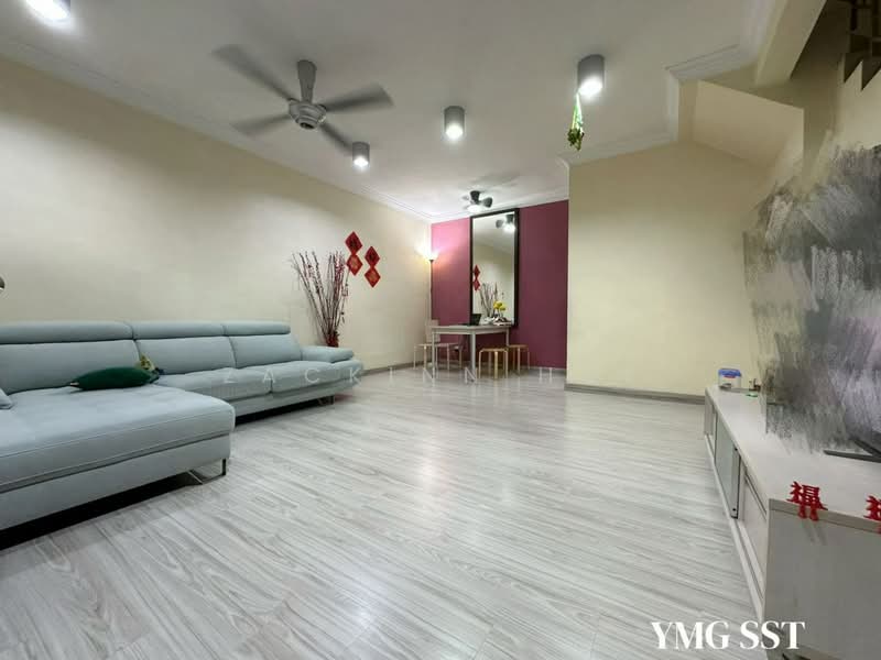 Rumah Teres 2 Tingkat untuk Dijual di Setia Impian (Setia Alam) - Zackinn Hoi - Living Room - PropertyGuru.com.my