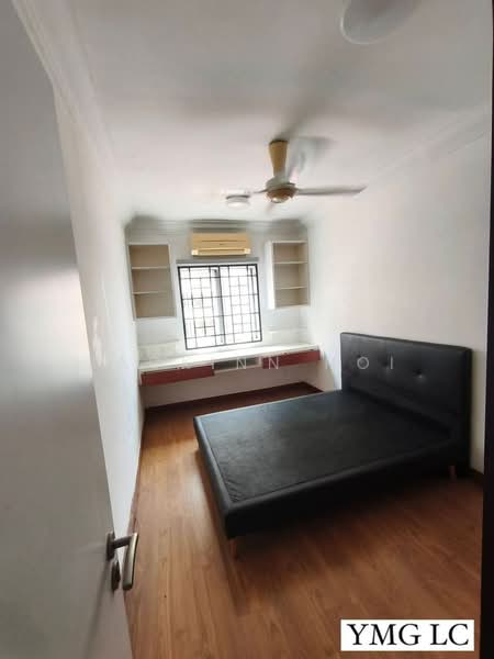 Kondominium untuk Dijual di Pelangi Heights 2 - Zackinn Hoi - Bedroom - PropertyGuru.com.my