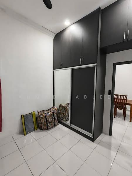 Rumah Teres 1 Tingkat untuk Dijual di Dengkil (Selangor) - Ahmad Fadlee - PropertyGuru.com.my