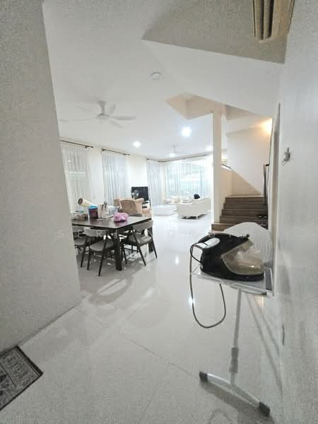 Zero-Lot Bungalow for Sale in Seksyen 4 (Shah Alam) - Seri Nordin - PropertyGuru.com.my