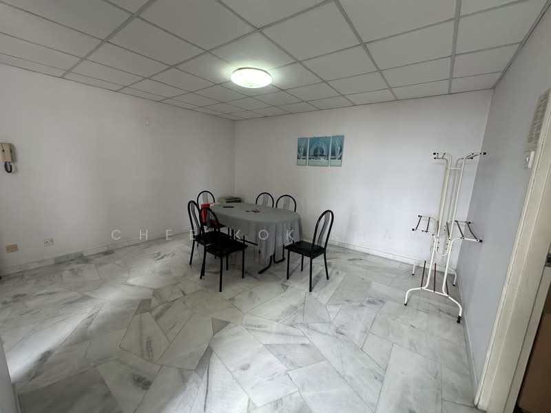 Kondominium untuk Dijual di Leisure Bay Condominium - Chee Kok Khaw - PropertyGuru.com.my