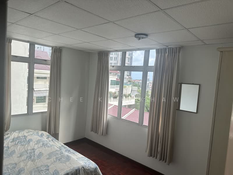 Kondominium untuk Dijual di Leisure Bay Condominium - Chee Kok Khaw - PropertyGuru.com.my