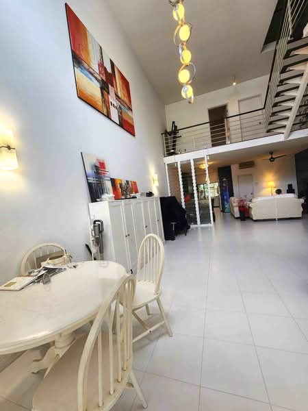 Rumah Teres 3 Tingkat untuk Dijual di Lake Fields (Sungai Besi) - Suki Tan - Living Room - PropertyGuru.com.my
