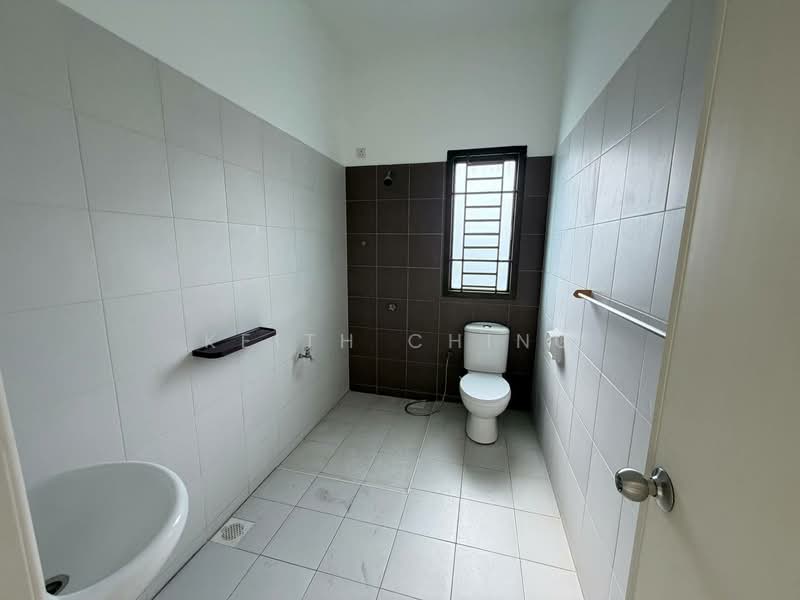 Rumah Teres 2 Tingkat untuk Dijual di Taman Adda Heights (Tebrau) - Keith Ching - Bathroom - PropertyGuru.com.my