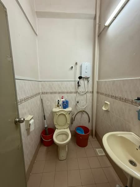 Rumah Teres untuk Disewa di Iskandar Puteri (Nusajaya) (Johor) - Yoland . - Bathroom - PropertyGuru.com.my