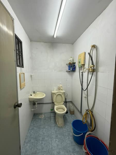 Rumah Teres untuk Disewa di Iskandar Puteri (Nusajaya) (Johor) - Yoland . - Bathroom - PropertyGuru.com.my