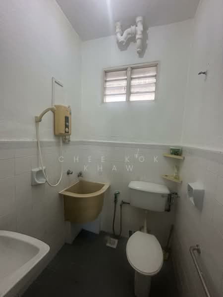 Apartment for Sale at Bayshore Apartment - Chee Kok Khaw - PropertyGuru.com.my