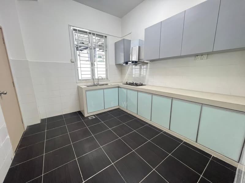 Rumah Berkembar untuk Disewa di Taman Nusa Bestari (Iskandar Puteri (Nusajaya)) - Liew . - Kitchen - PropertyGuru.com.my