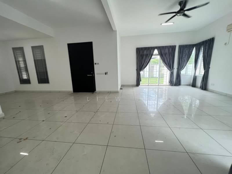 Rumah Berkembar untuk Disewa di Taman Nusa Bestari (Iskandar Puteri (Nusajaya)) - Liew . - Living Room - PropertyGuru.com.my