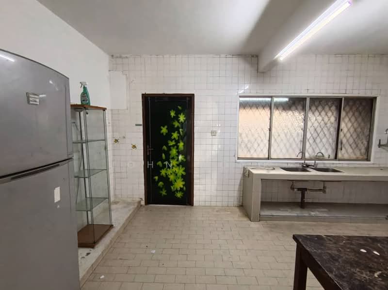 Rumah Teres 2 Tingkat untuk Disewa di Taman Melawati (Ulu Kelang) - John Wong - Kitchen - PropertyGuru.com.my
