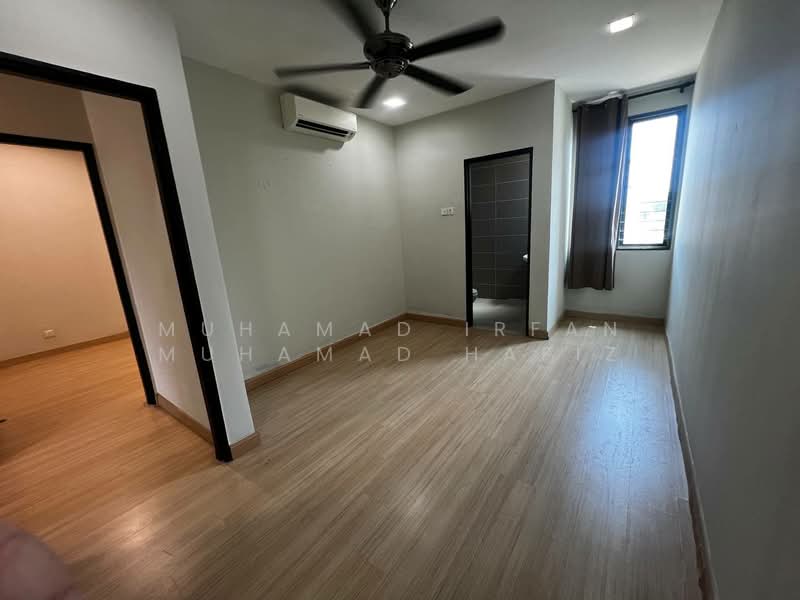 3-storey Terraced House for Rent in Alam Impian (Shah Alam) - Muhamad Irfan Muhamad Hafiz - Bedroom - PropertyGuru.com.my
