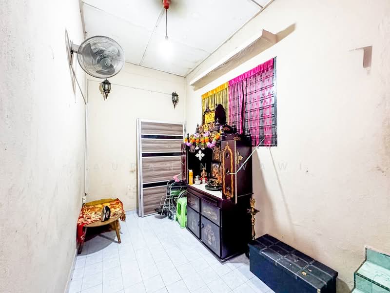1-storey Terraced House for Sale in Kajang (Selangor) - Fauran Nawawi - PropertyGuru.com.my