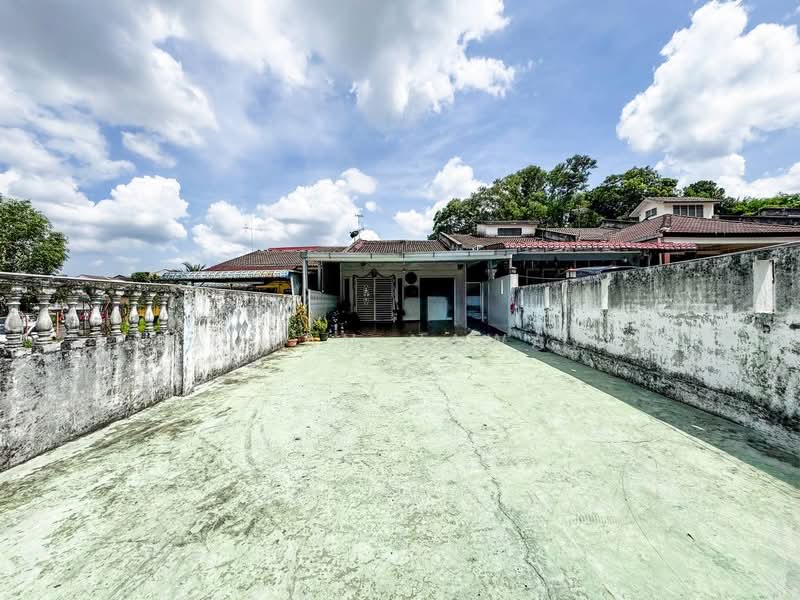 1-storey Terraced House for Sale in Kajang (Selangor) - Fauran Nawawi - PropertyGuru.com.my
