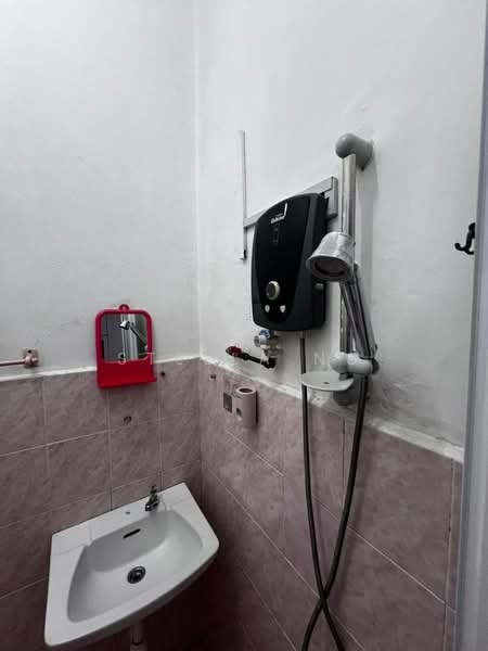 For Rent - Taman Pulai Utama