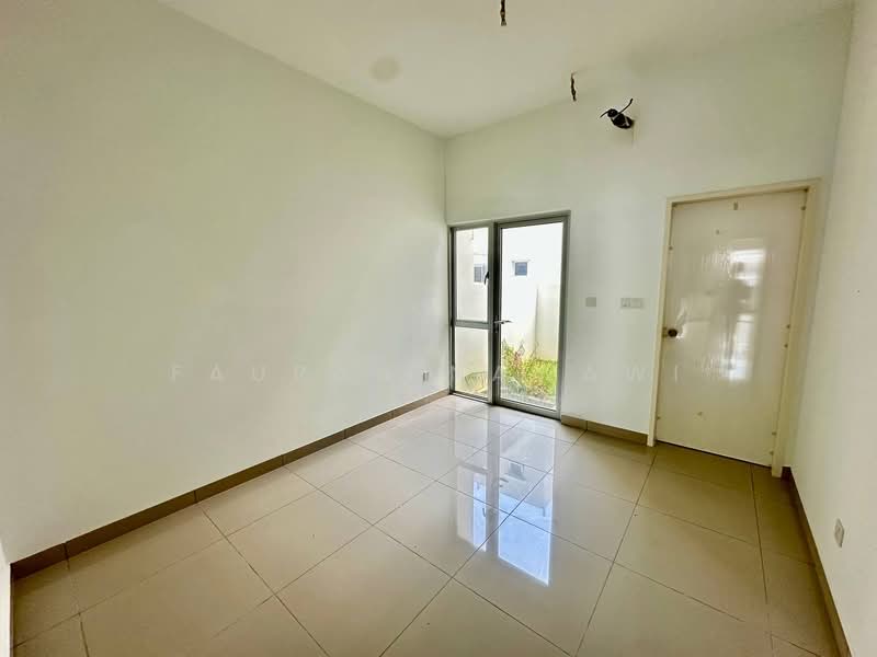 Rumah Teres 2 Tingkat untuk Dijual di Banting (Selangor) - Fauran Nawawi - PropertyGuru.com.my