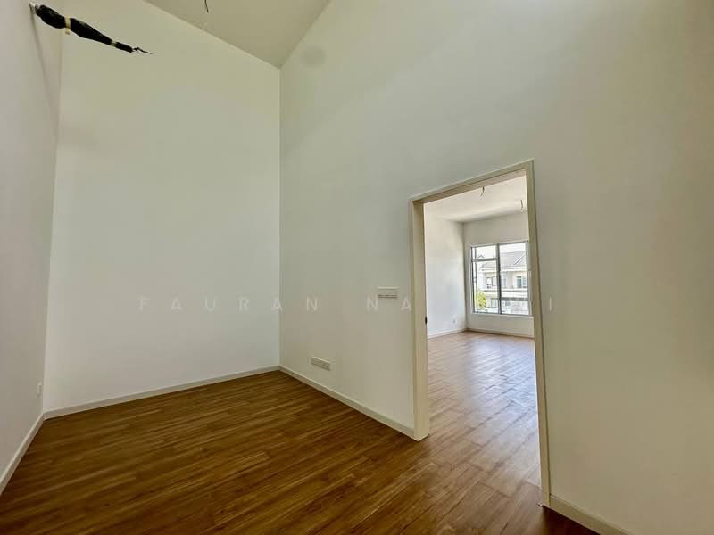 Rumah Teres 2 Tingkat untuk Dijual di Banting (Selangor) - Fauran Nawawi - PropertyGuru.com.my