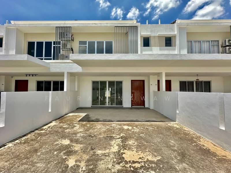 Rumah Teres 2 Tingkat untuk Dijual di Banting (Selangor) - Fauran Nawawi - PropertyGuru.com.my