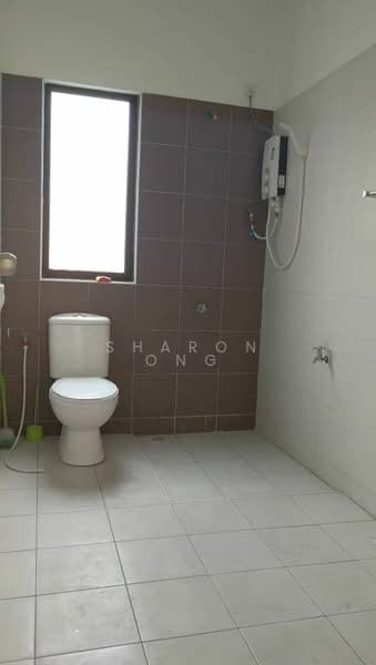 Rumah Kluster untuk Dijual di Taman Adda Heights (Tebrau) - Sharon Ong - Bathroom - PropertyGuru.com.my