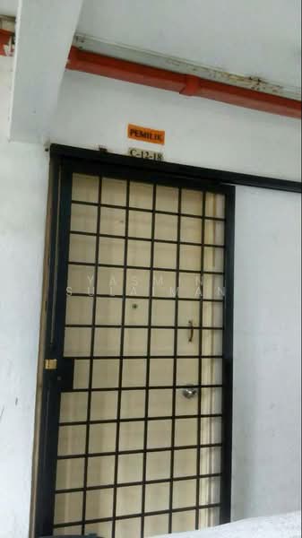 Flat for Sale at PPR Kerinchi Lembah Pantai - Yasmin Sulaiman - Entrance - PropertyGuru.com.my