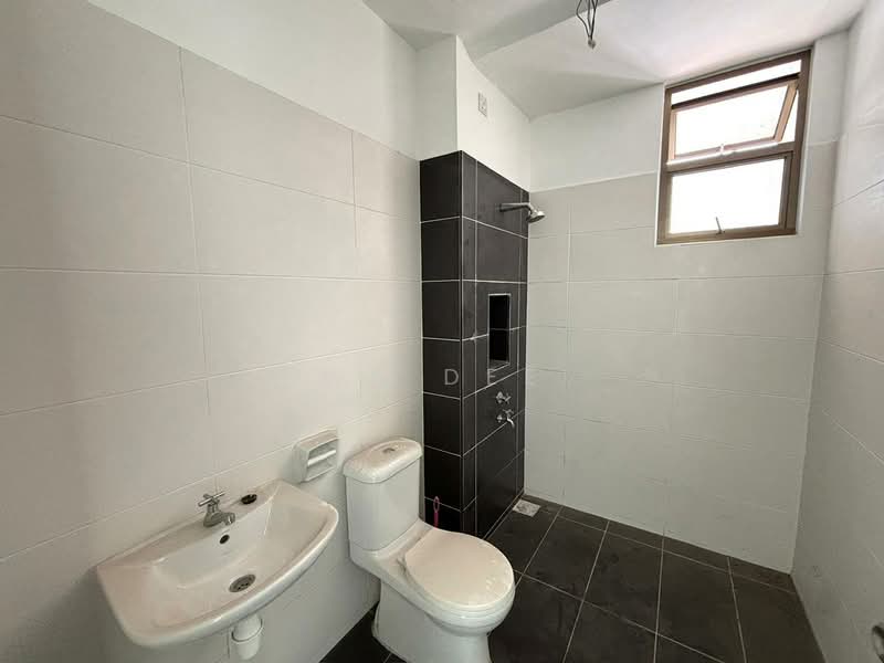 Rumah Teres 2 Tingkat untuk Dijual di Taman Mutiara Gading (Batu Pahat) - WK Dee - PropertyGuru.com.my