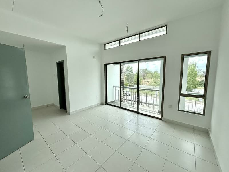 Rumah Teres 2 Tingkat untuk Dijual di Taman Mutiara Gading (Batu Pahat) - WK Dee - PropertyGuru.com.my