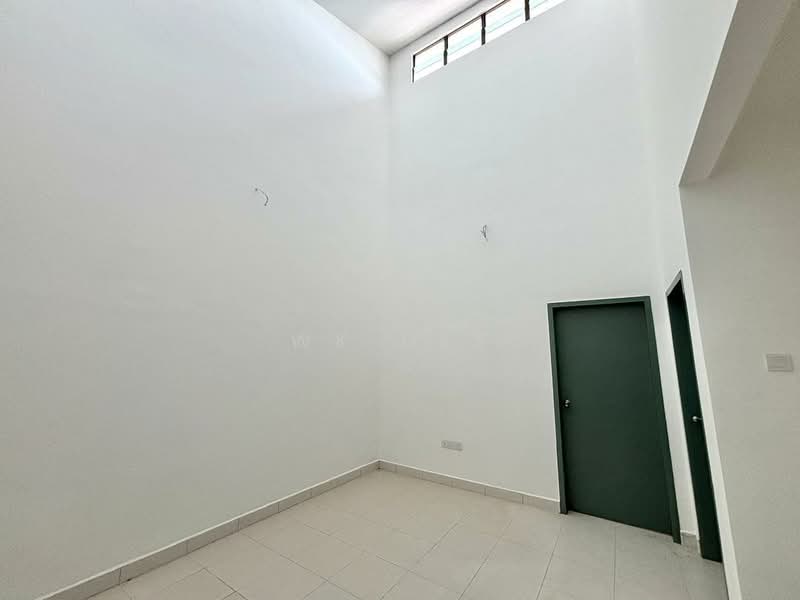 Rumah Teres 2 Tingkat untuk Dijual di Taman Mutiara Gading (Batu Pahat) - WK Dee - PropertyGuru.com.my