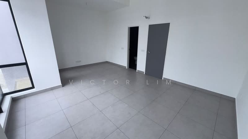 Rumah Teres 2 Tingkat untuk Dijual di Taman Mount Austin (Tebrau) - Victor Lim - PropertyGuru.com.my