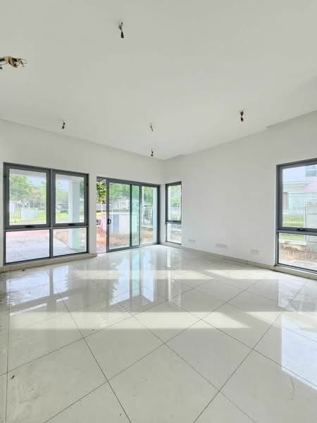 Semi-Detached House for Sale in Lenang Heights (Johor Bahru) - Sharon Ong - Living Room - PropertyGuru.com.my