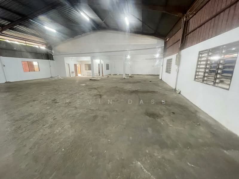 Warehouse for Rent in Taman Bukit Kemuning (Shah Alam) - Kevin Dass - Interior - PropertyGuru.com.my