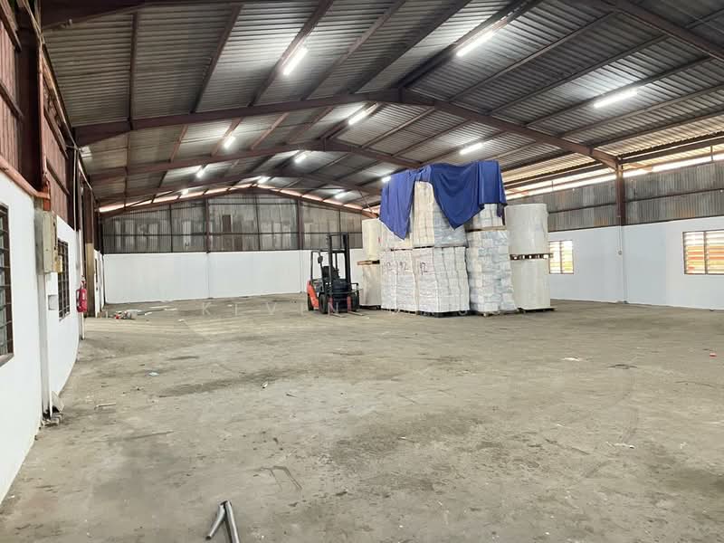Warehouse for Rent in Taman Bukit Kemuning (Shah Alam) - Kevin Dass - Interior - PropertyGuru.com.my