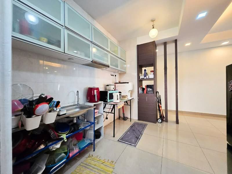 Servis Apartment untuk Dijual di Connaught Avenue - M.J Zairin - Kitchen - PropertyGuru.com.my