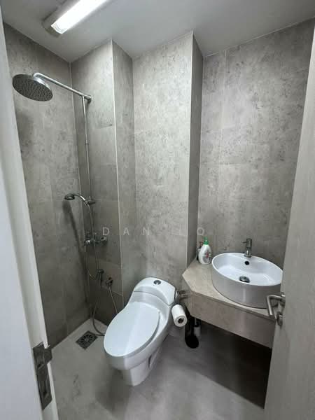 Servis Apartment untuk Disewa di myHabitat - Dan Lo - Bathroom - PropertyGuru.com.my