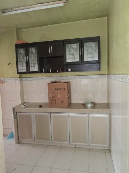 Flat for Sale at Taman Koperasi Cuepacs - Johnson Ng - Kitchen - PropertyGuru.com.my