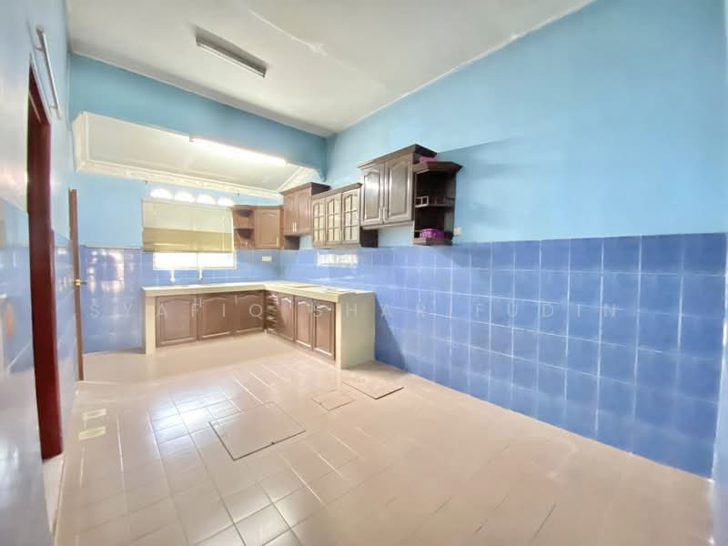 1-storey Terraced House for Sale in Pekan Meru (Kapar) - Syafiq Sharifudin - PropertyGuru.com.my