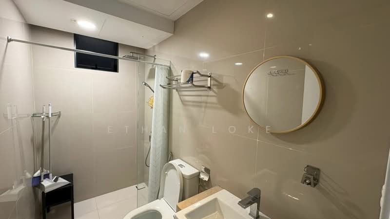 Servis Apartment untuk Disewa di United Point (Residensi Berpadu) - Ethan Loke - Bathroom - PropertyGuru.com.my