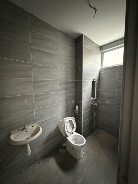 3-storey Terraced House for Sale in Skudai (Johor) - Keith Ching - Bathroom - PropertyGuru.com.my